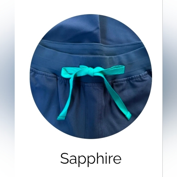 Figs Scrub Sets In Limited Edition Colors Tops Are Size XXL & Pants Are Medium P - Picture 7 of 7